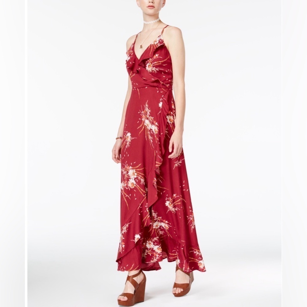 American Rag floral ruffle halter neck maxi dress in burgundy. Size Small
